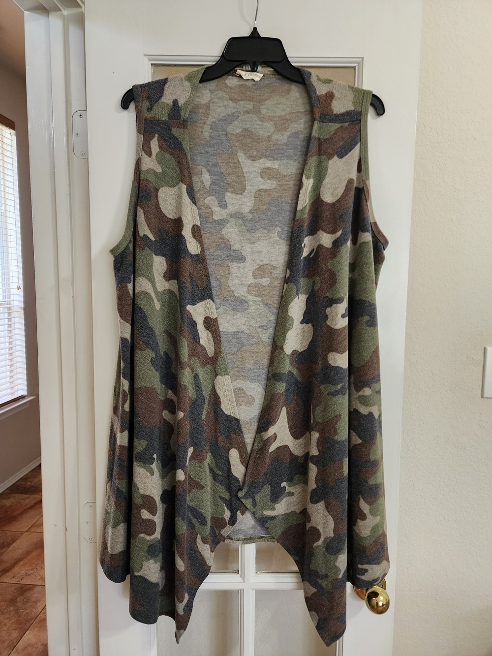 Hopely Camo Waterfall Vest 2XL Open Front Draped Cardigan USA